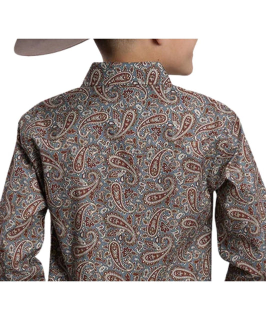 Back view of the boy's long sleeve western snap shirt featuring the single point back yoke and the paisley print