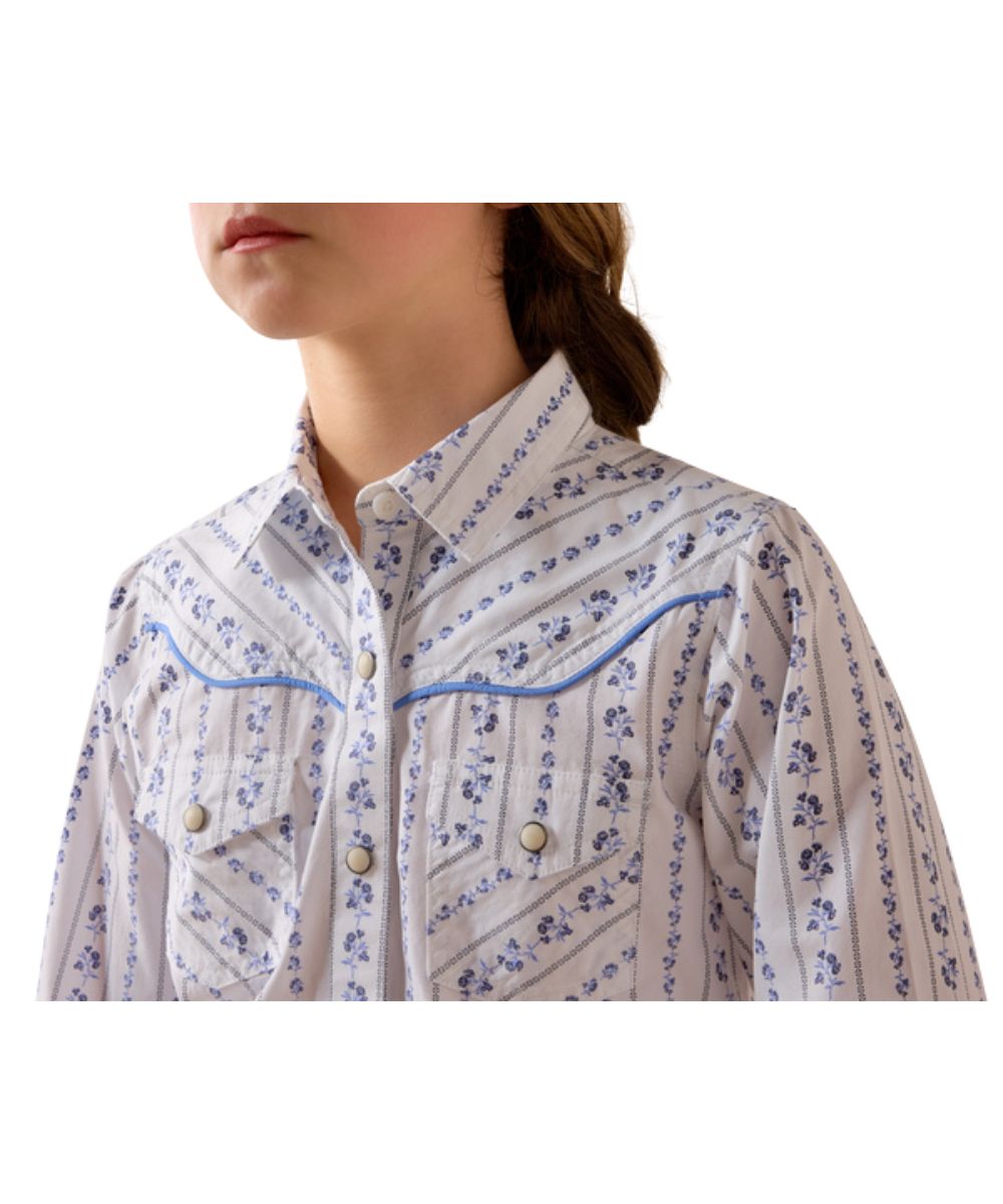 Curved Western Yokes With Light Blue Piping Accents And Snap Flap Chest Pockets