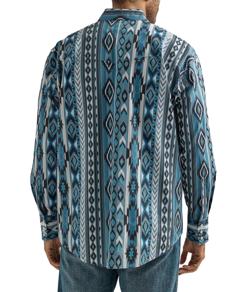 112326328-a ! desc : ! caption :