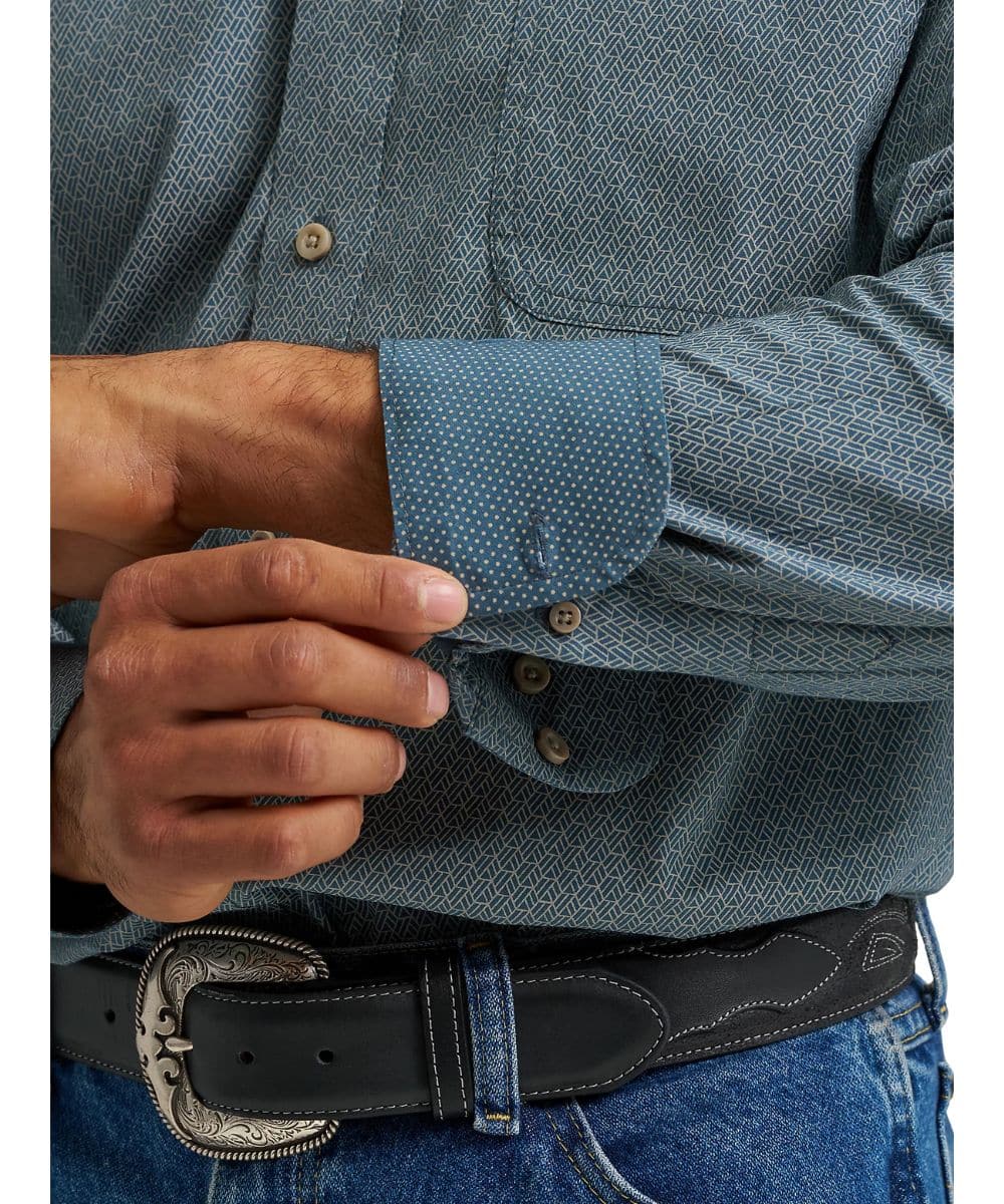 Wrangler Men's George Strait Button Down Shirt