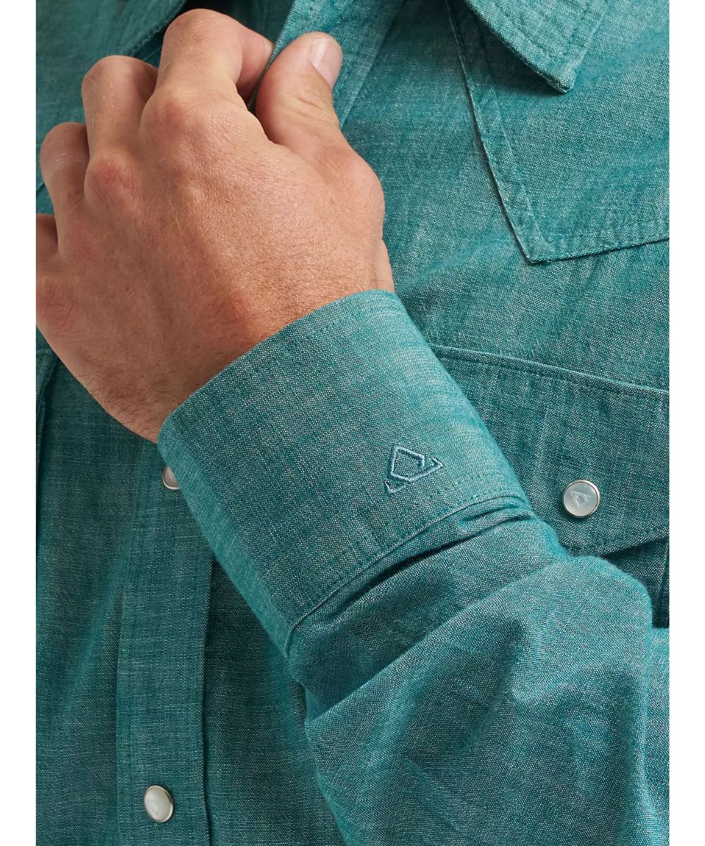 Wrangler Men's Cody Johnson Snap Shirt