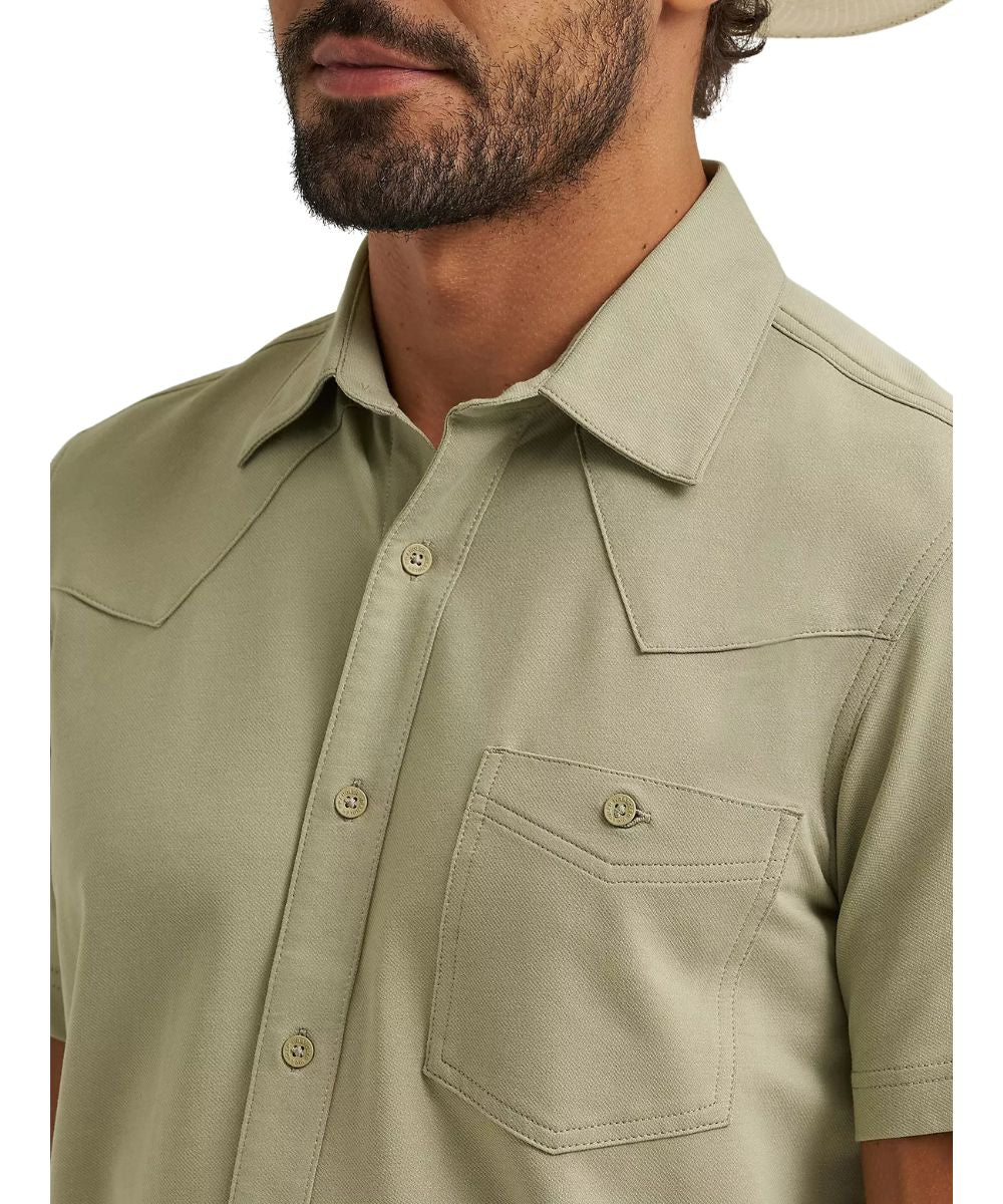 Wrangler Men's ATG Performance Button Down Shirt