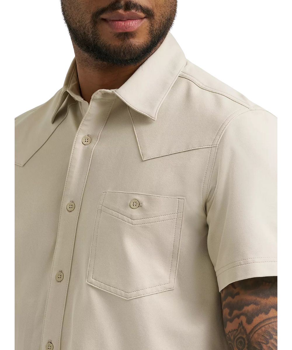 Wrangler Men's ATG Performance Button Down Shirt