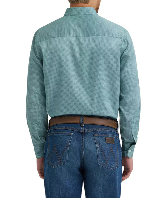 Back view of the Cody Johnson button down shirt featuring a straight back yoke and single button cuffs.