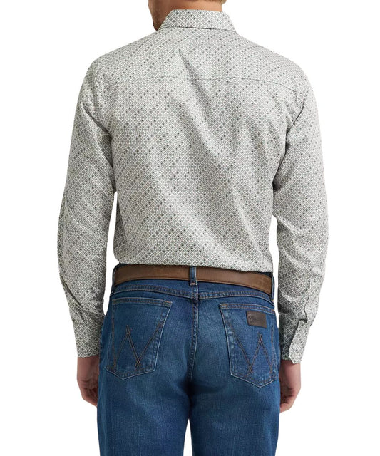 Back view of the men's Cody Johnson button down featuring a straight back yoke and single button cuffs.