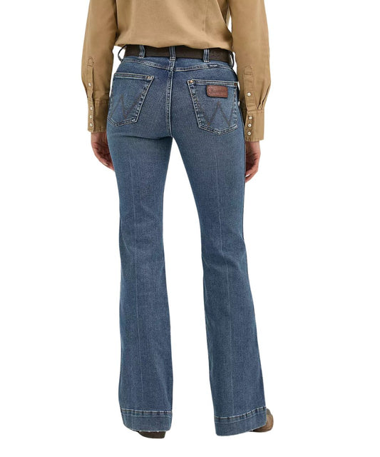 Wrangler Women's Retro High Rise Trouser Jean