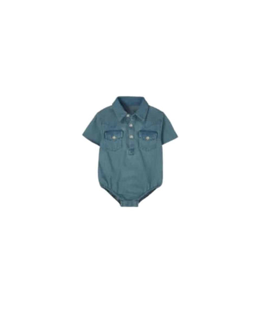 BOY08 front ! desc : ! caption :