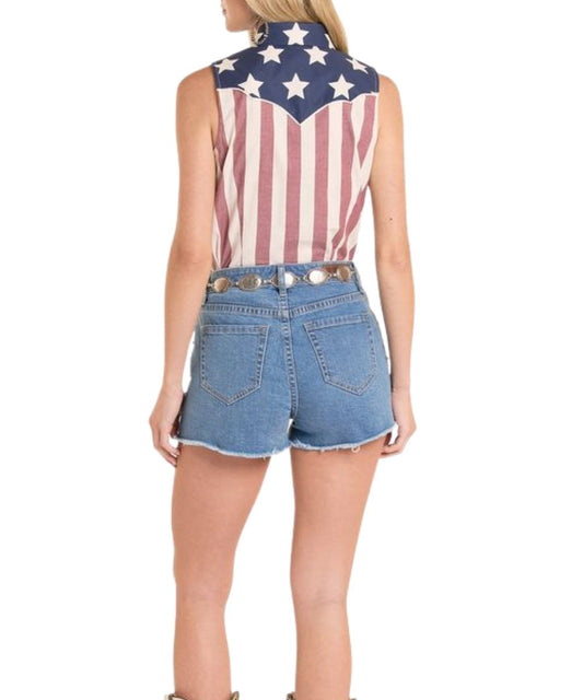 Women's Sleeveless Americano Snap Shirt Featuring Single Point Western Yokes With Contrast Piping