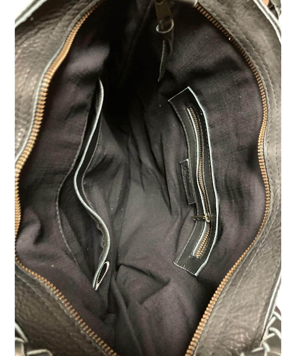 cheyenne--hannah-a ! desc : ! caption :