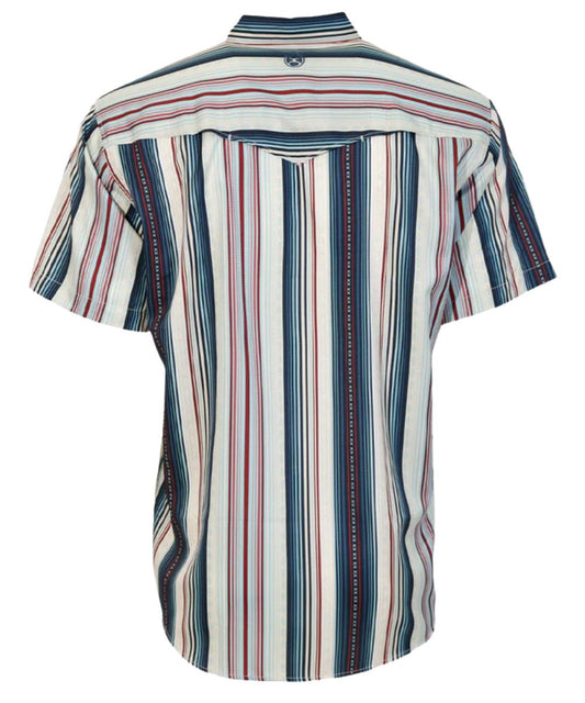 Back view of the men's short sleeve snap shirt featuring a vented back yoke