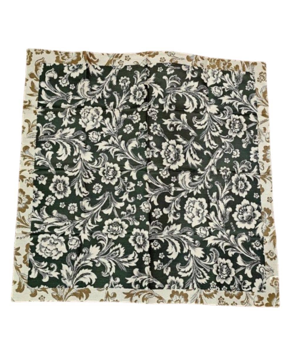 SADDLE FLOWERS SHORTY-a ! desc : ! caption :