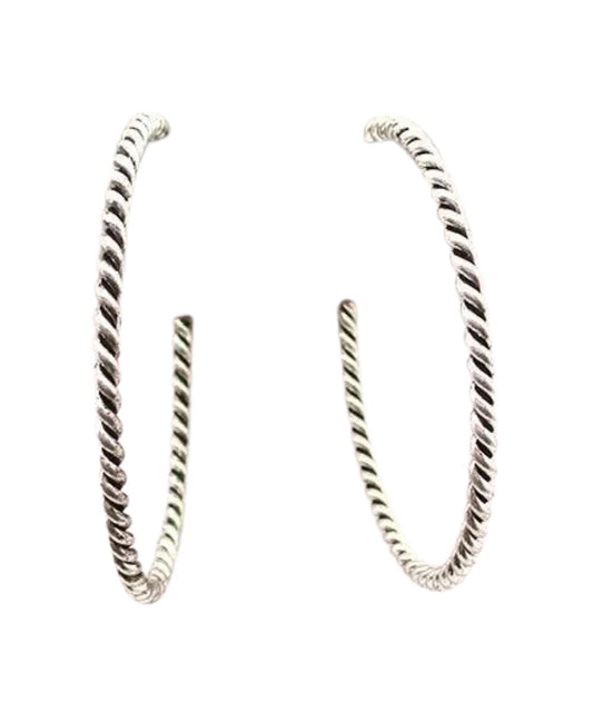 Women's western twisted medium hoop earrings