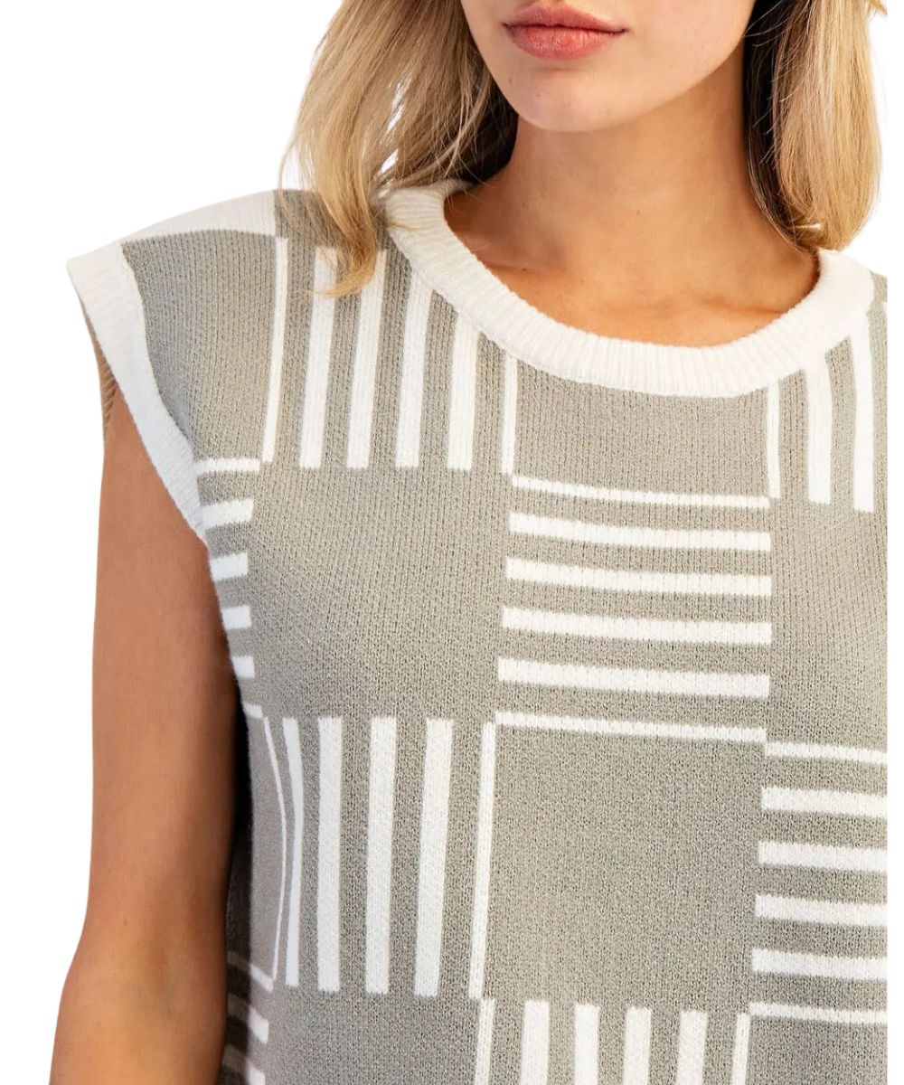 Eesome Women's Cropped Sweater Vest