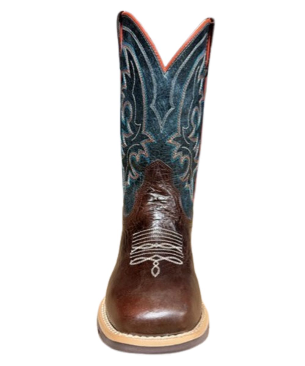 Front view of the square toe