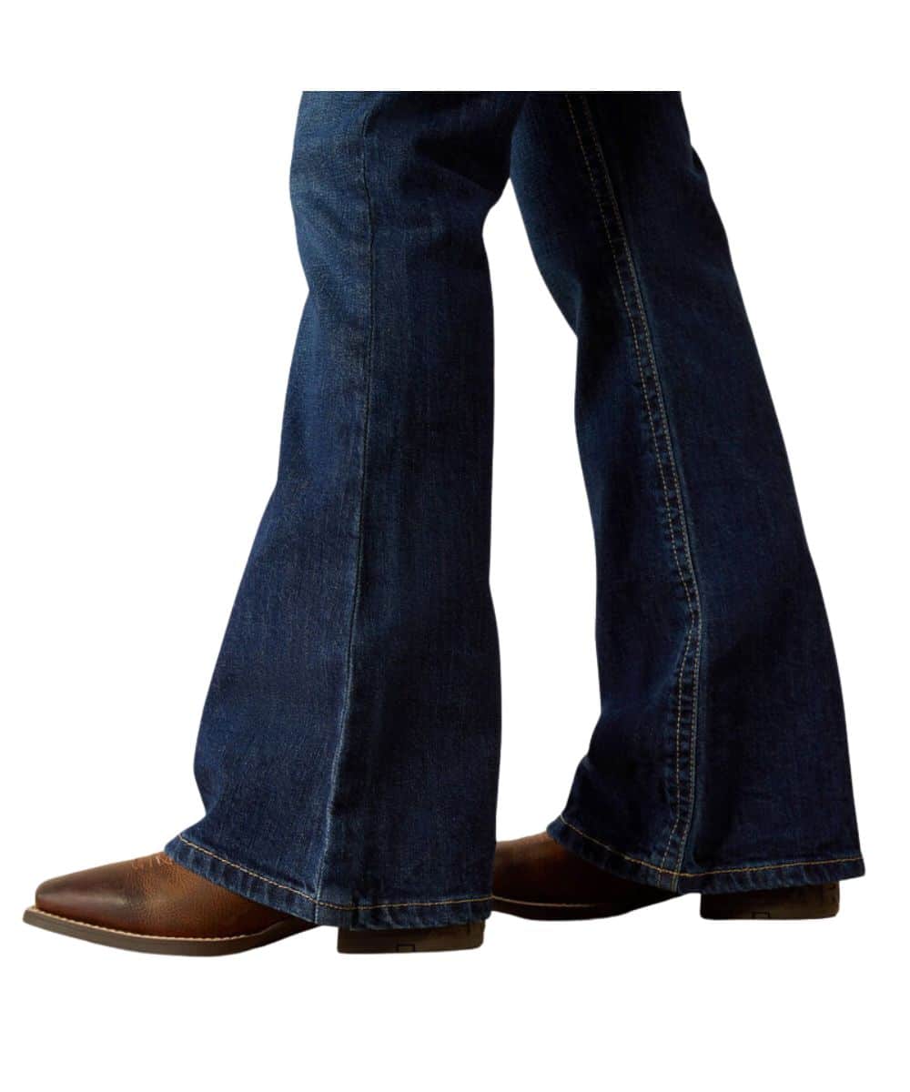 10058907-a ! desc :  ! caption :