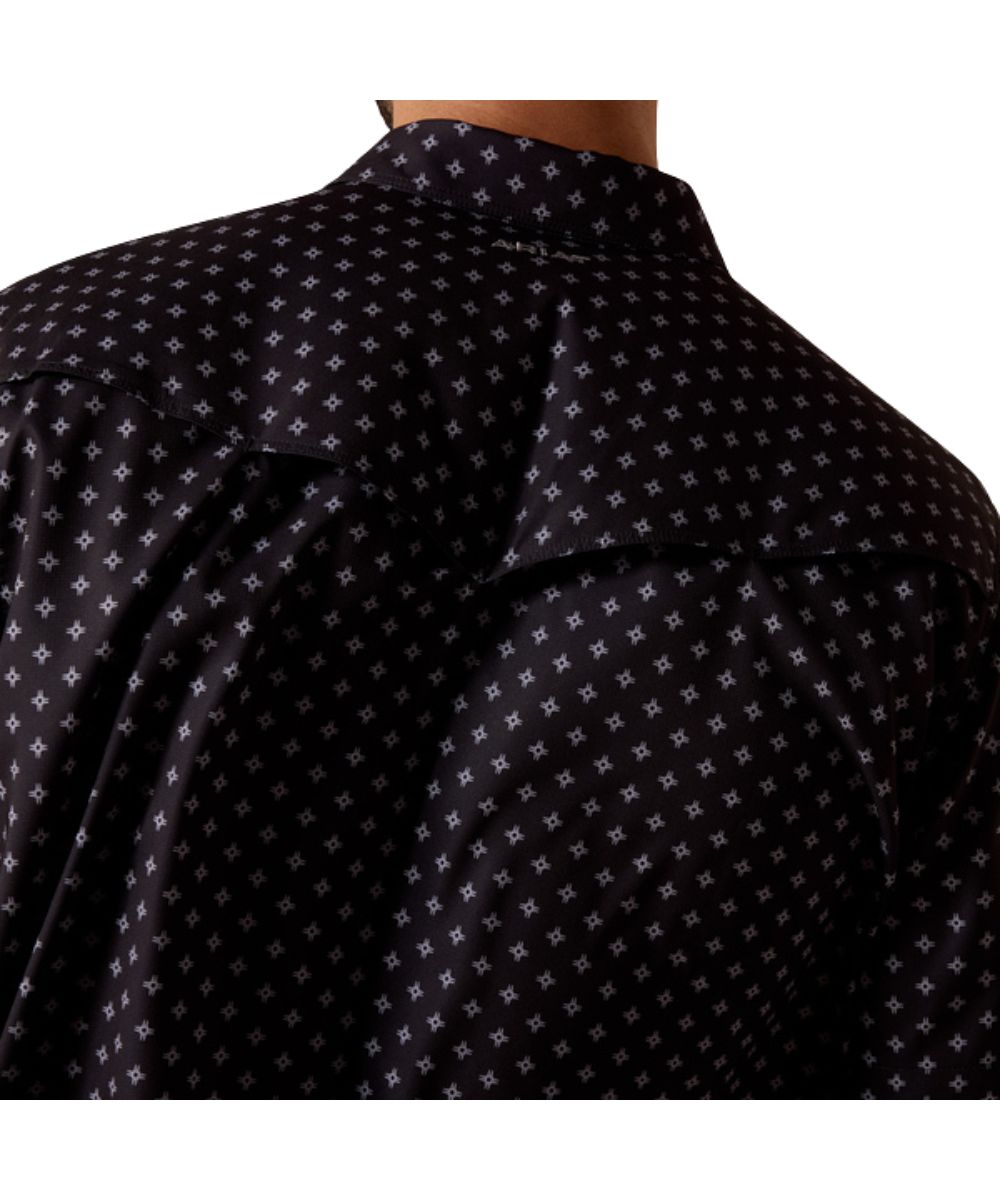 Ariat Men's Black Geo Printed VentTEK Western Snap Shirt