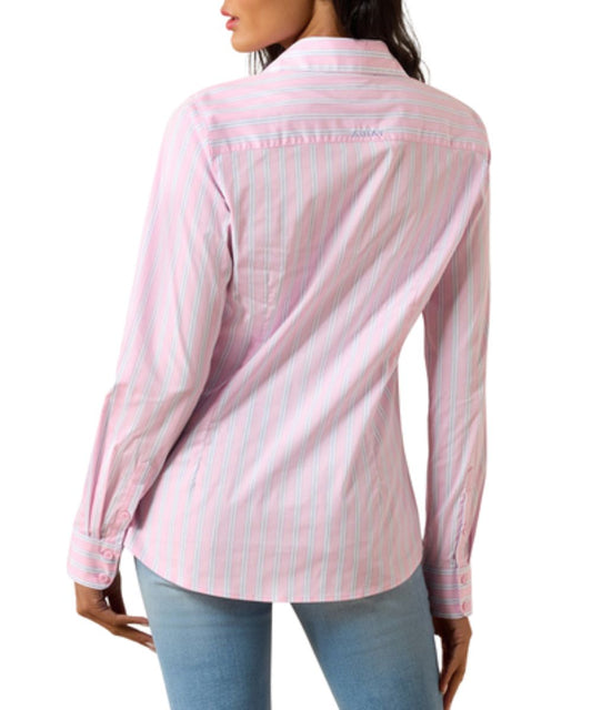 Wrinkle-Resistant Stretch Poplin Fabric With Flattering Seams