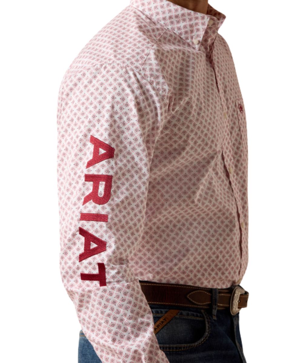 Red Ariat Logo Embroidery Down The Sleeve