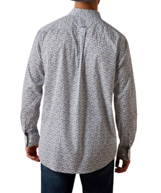 Men's Long Sleeve Western Shirt With A Straight Back Yoke And Box Pleat