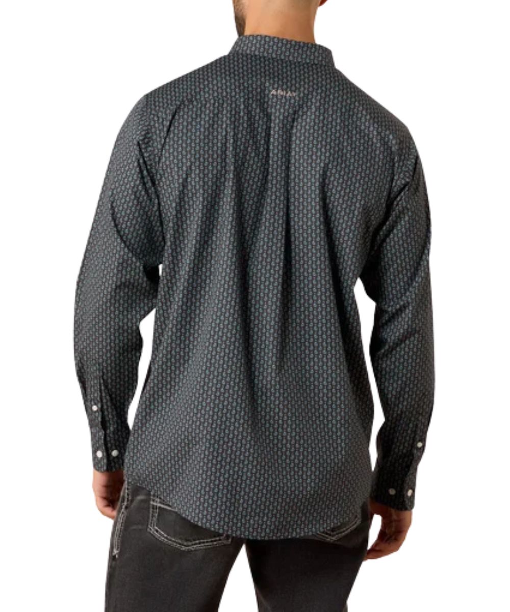 Back view of the men's phantom button down shirt featuring the paisley print and straight back yoke with box pleat