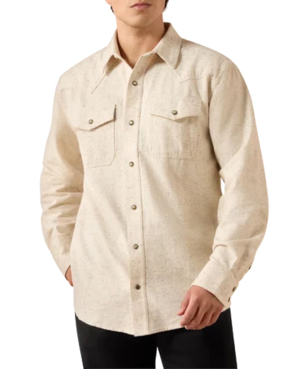 Front view of the men's Ariat Retro Hercules Peyote Fitted Snap Shirt featuring the slim fit and bull horn snaps
