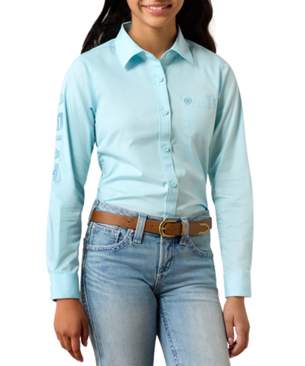 Front view of the girl's Ariat Saltwater Henna Button Down Shirt featuring the long sleeves, logo embroidery, and chest pocket