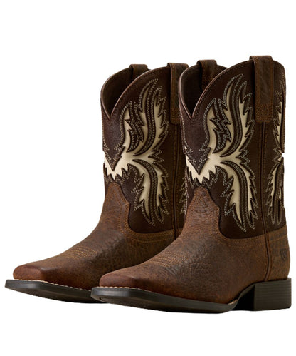 Pair view of the earth brown western leather youth boot 