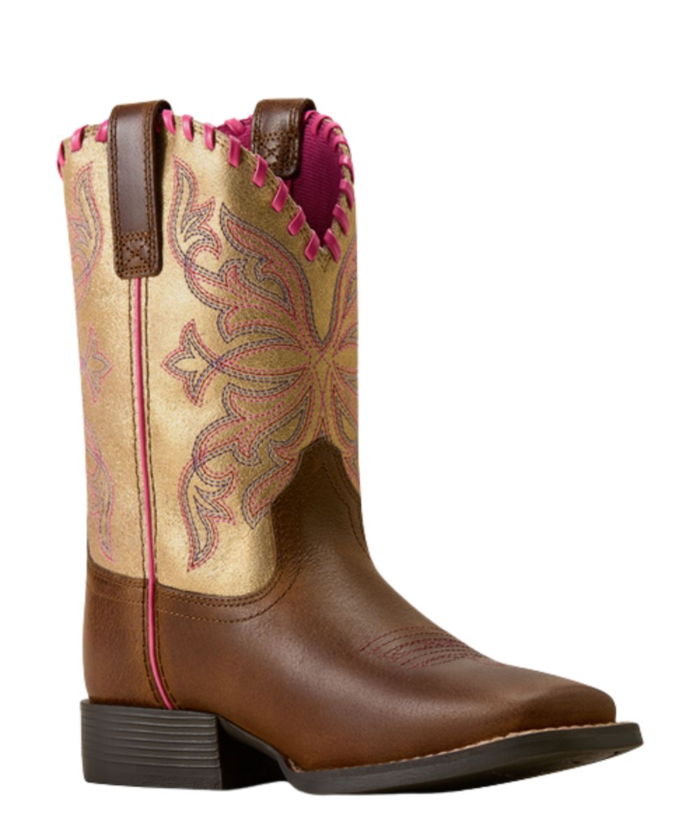 Right angled view of the girl's 8" georgia clay western boot featuring leather pull tabs for an easy on and pink whipstitching on the crown