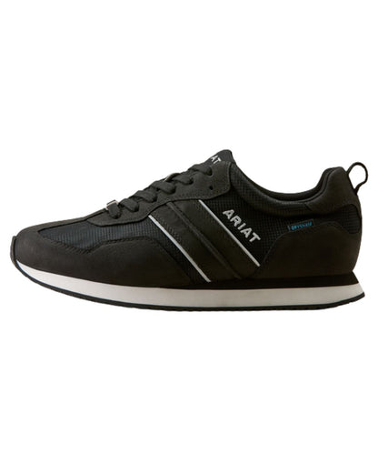 Left side view of the men's ranch runner shoe featuring the heel pull tab for an easy on