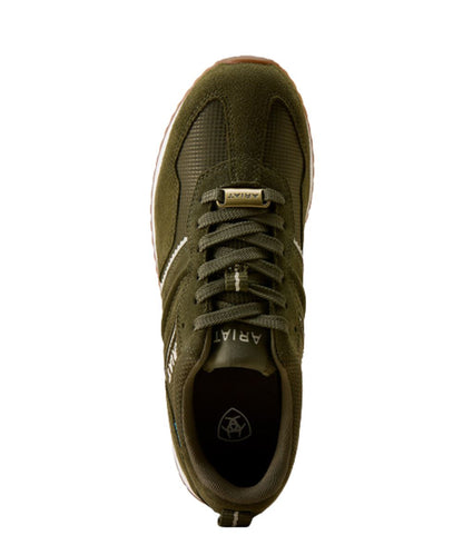 Birdseye view of the round toe and dryshield waterproof, breathable construction
