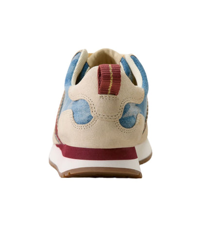 Heel Pull Tab