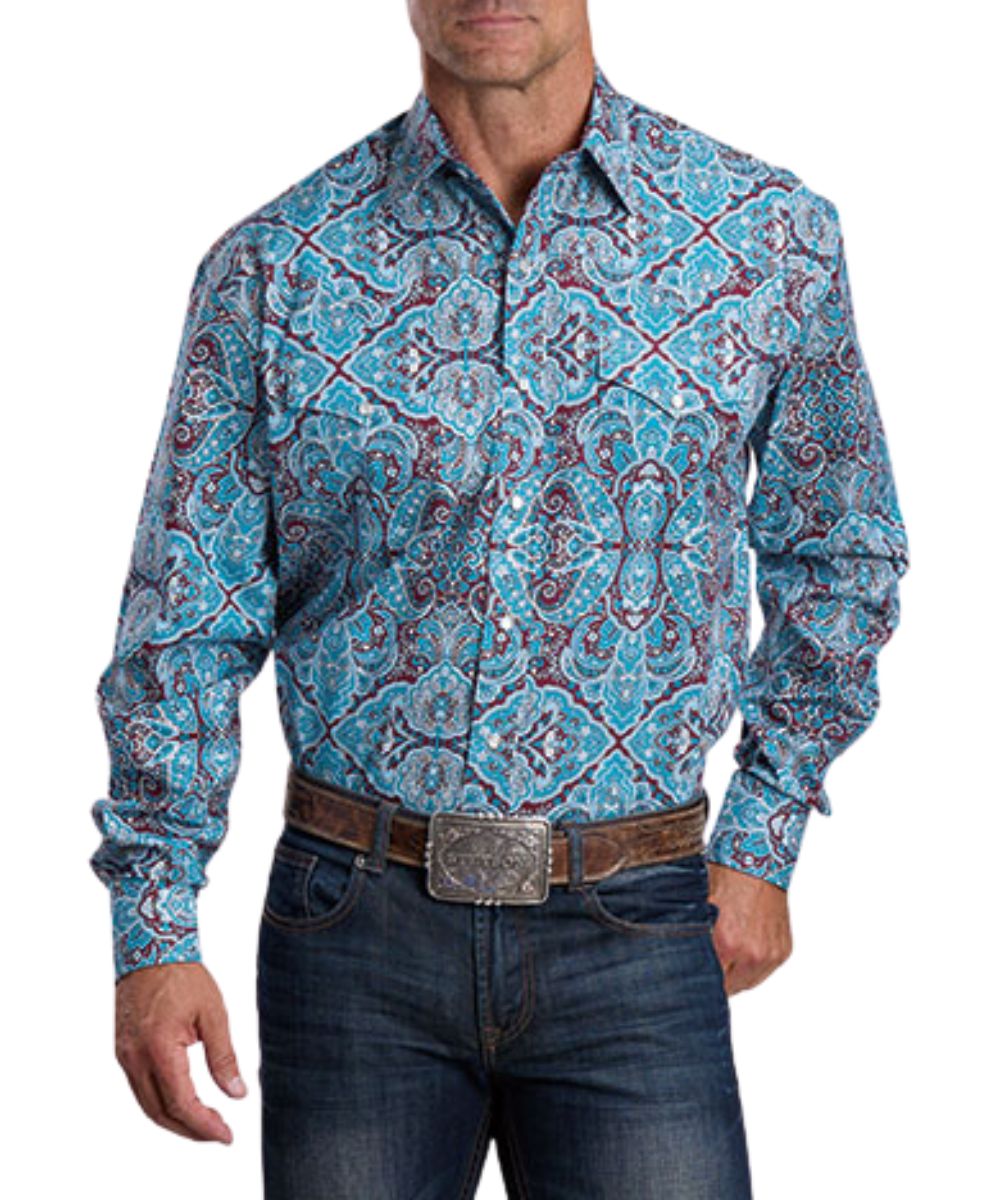 Front view of the men's long sleeve snap shirt featuring a willow paisley print and chest pockets