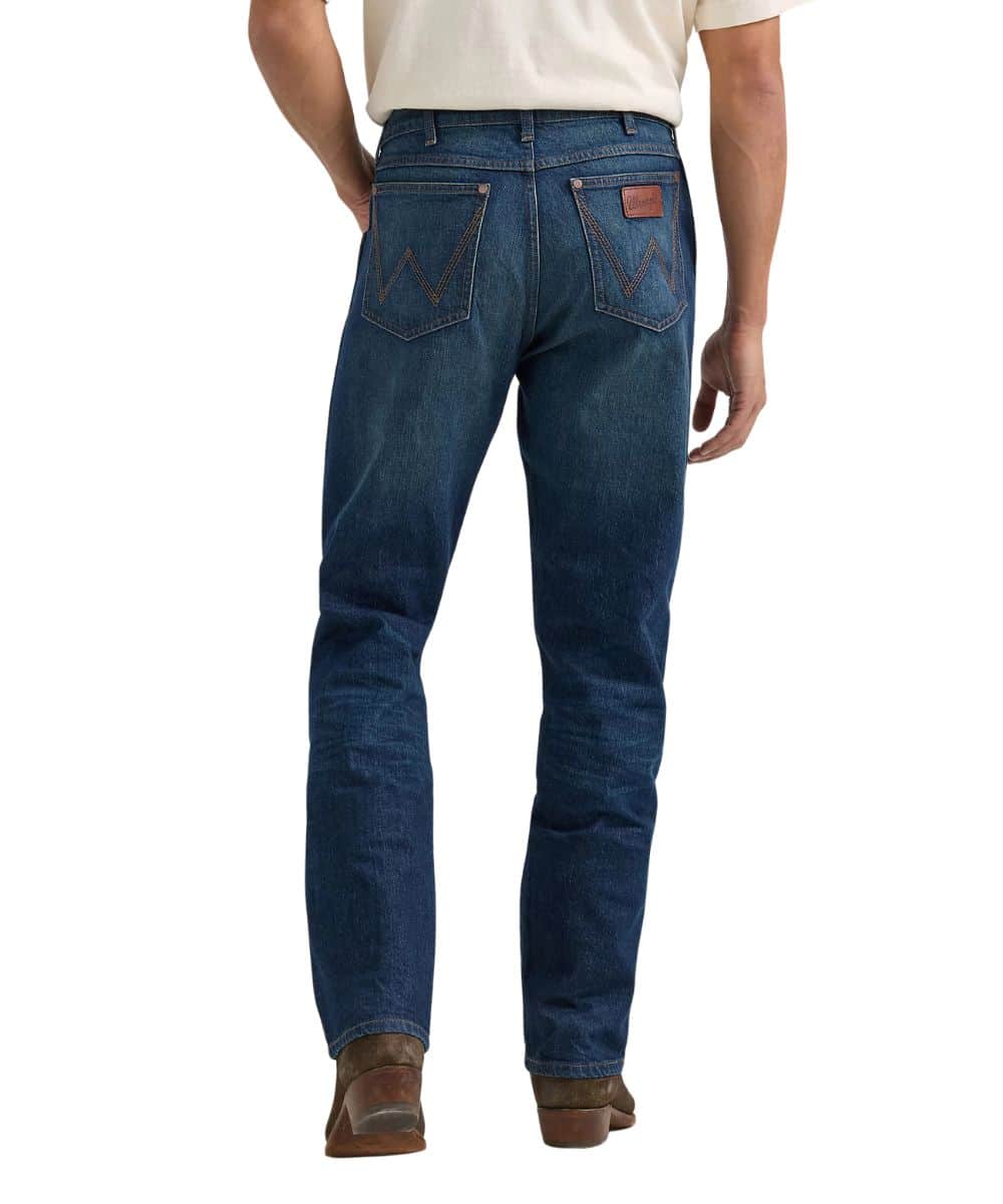 112360288-a ! desc :  ! caption :