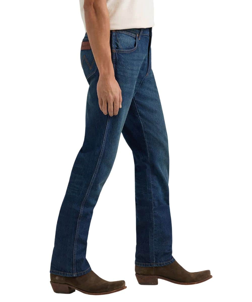 112360288-a ! desc :  ! caption :