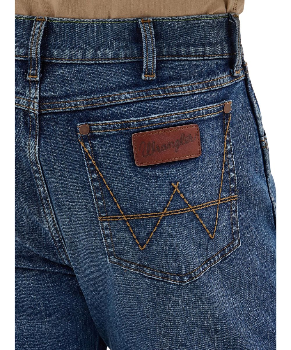 Wrangler Men's Retro Slim Straight Jean