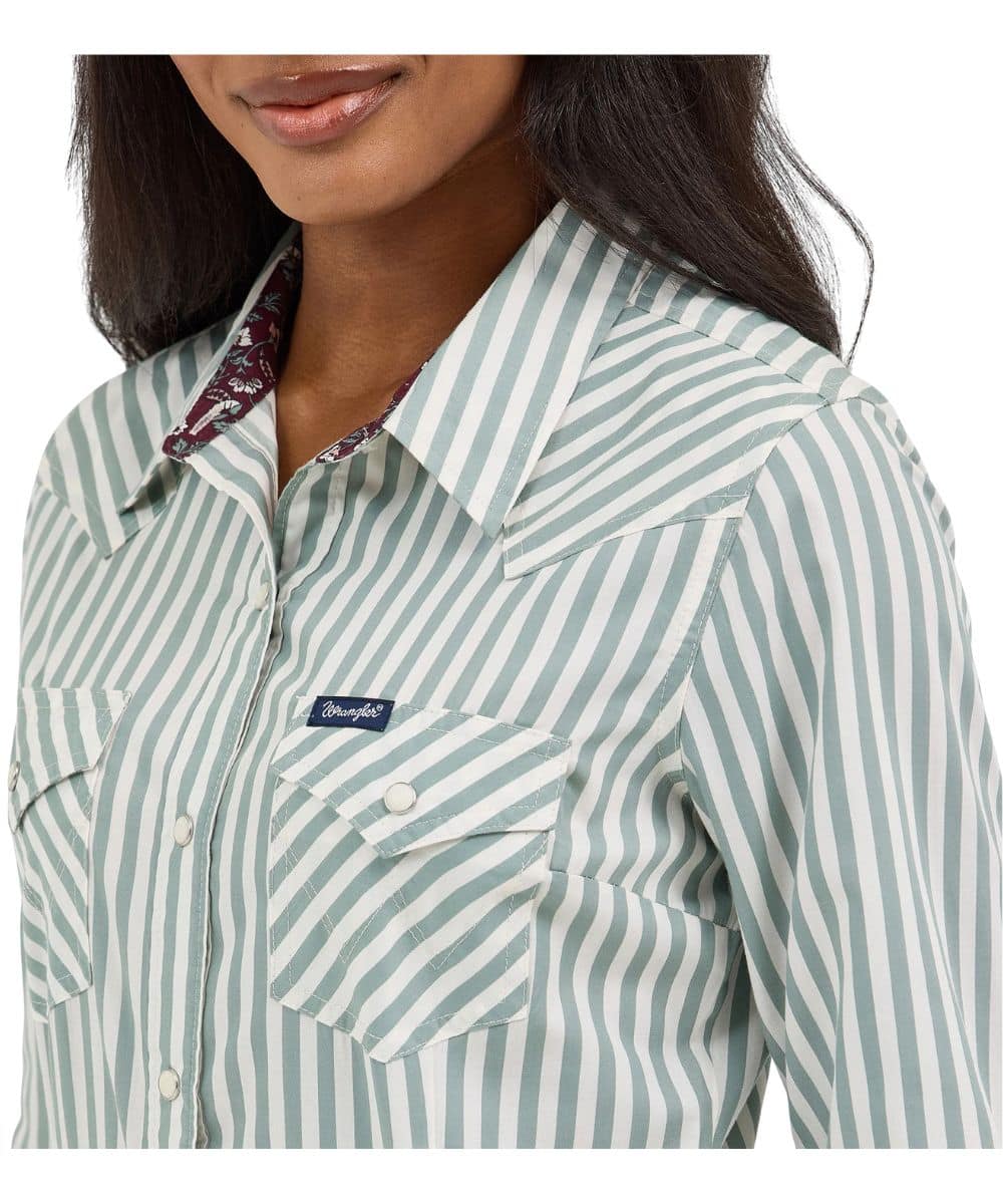 112367183-a ! desc :  ! caption :