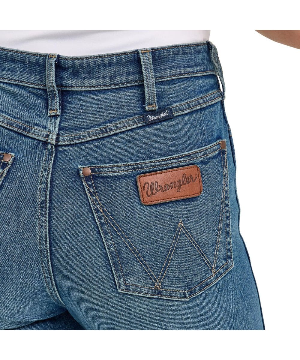 Wrangler Women's Retro Bailey Boot Cut Jean