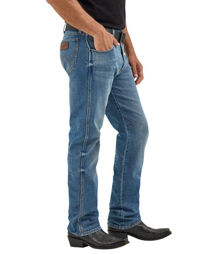 Wrangler Men's Retro Straight Jean