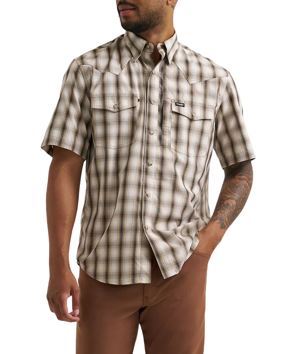 Wrangler Men's ATG Performance Snap Shirt