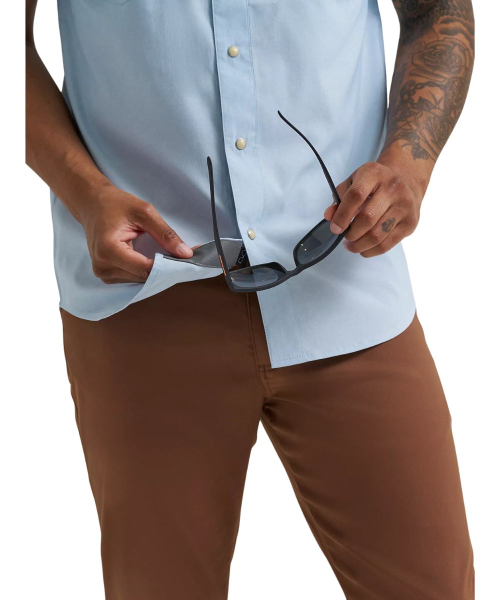 Wrangler Men's ATG Drover Utility Snap Shirt