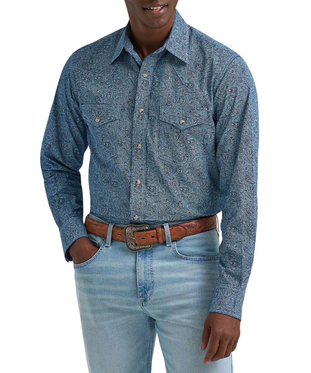 Men's Wrangler Long Sleeve Snap Shirt Featuring A Spread Collar, Western Yokes, And Paisley Print