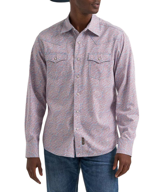 Men's Wrangler Americana paisley print long sleeve western snap shirt.
