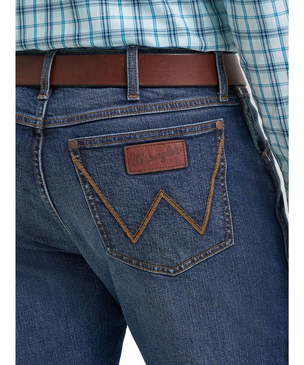 Wrangler Men's Retro Slim Straight Jeans