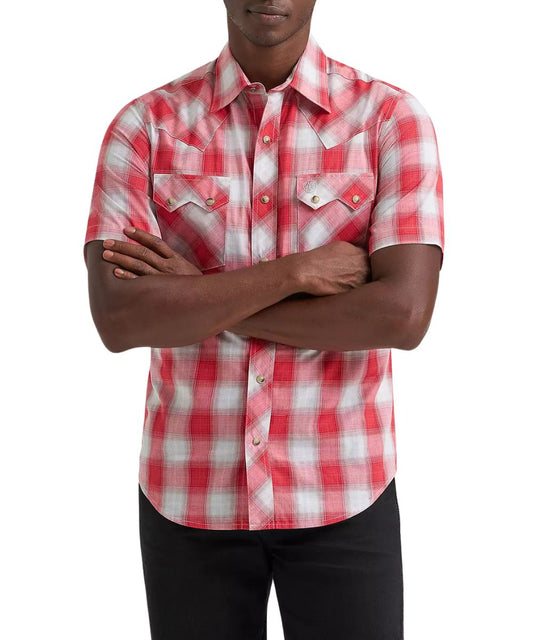 Men's Wrangler Retro short sleeve modern fit snap shirt in cherry red/white plaid print.