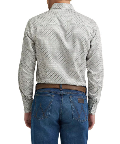 Back view of the men's Cody Johnson button down featuring a straight back yoke and single button cuffs.