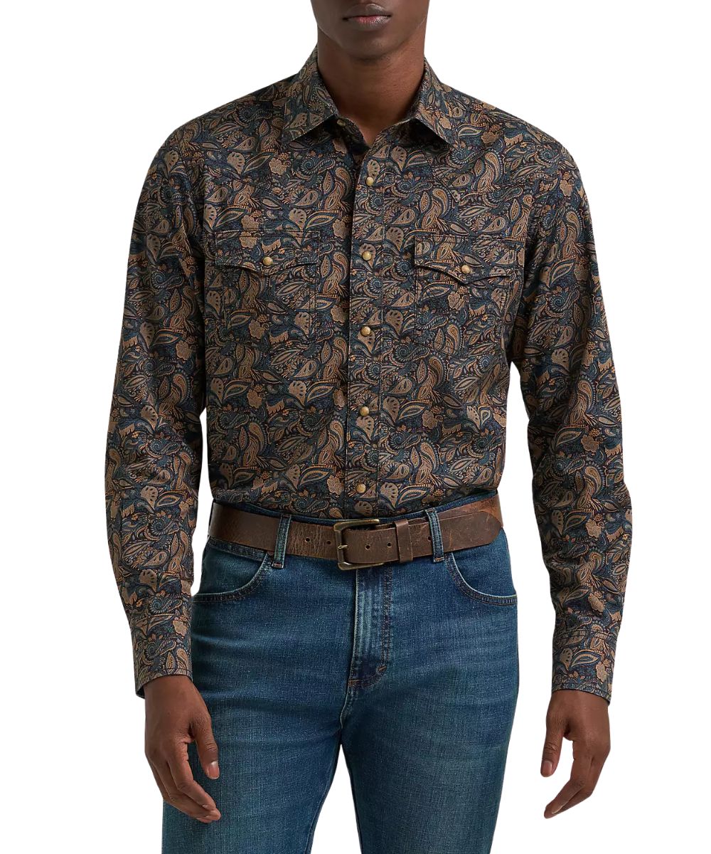 front view of the men's long sleeve western snap shirt featuring a modern slim fit and royal scroll print