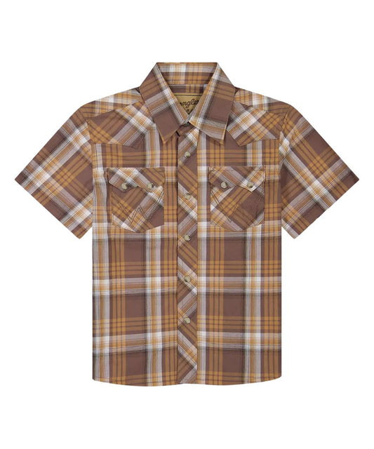 Front view of the boy's Wrangler Retro Short Sleeve Western Snap Shirt in maple brown plaid print featuring the sawtooth chest pockets and western yokes