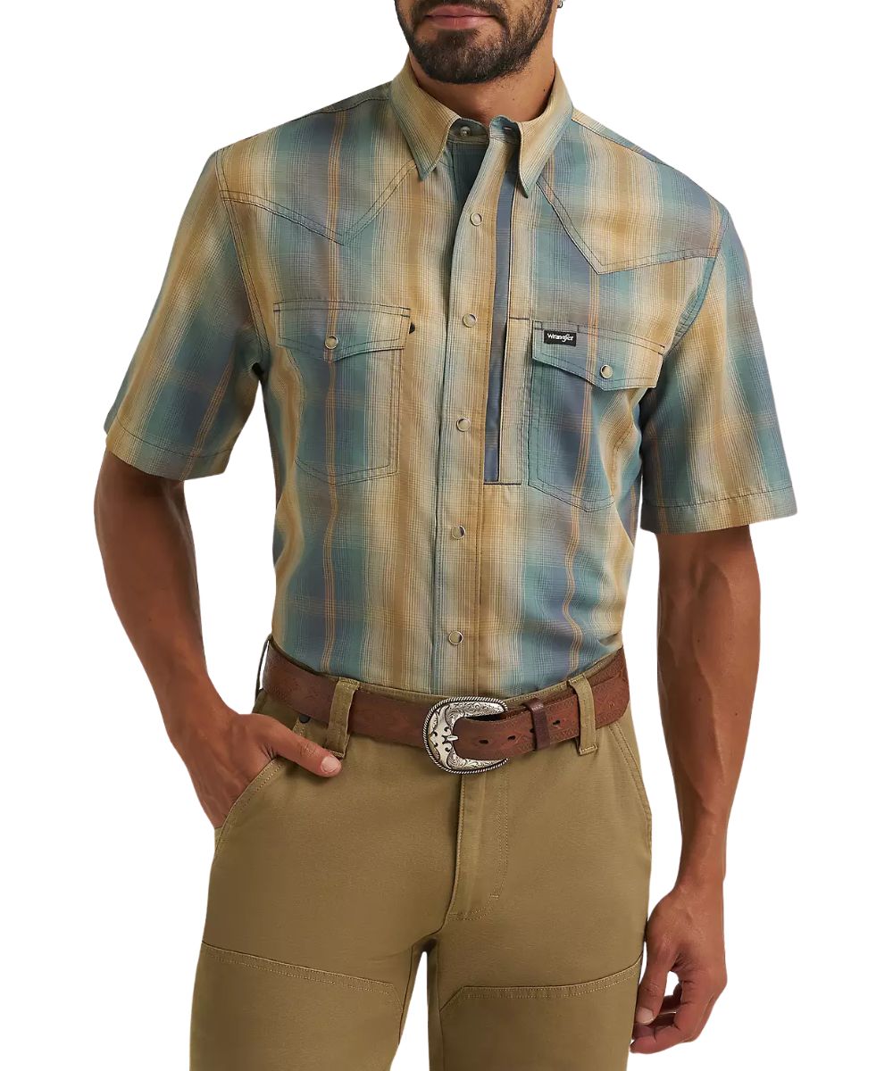 Front view of the men's short sleeve snap shirt featuring a blue/brown turbulence ombre plaid print
