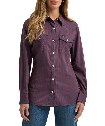 Front view of the women's Wrangler Olivia Western Slim Snap Shirt featuring the burgundy striped print and chest pockets