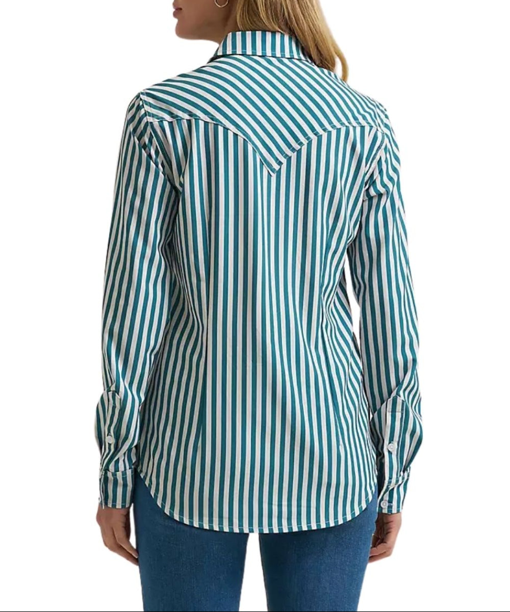 Back view of the women's long sleeve faux button shirt featuring the single point western yokes